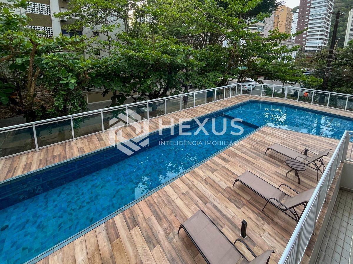 Foto 2 de Apartamento com varanda e lazer na Praia das Pitangueiras, Guaruja