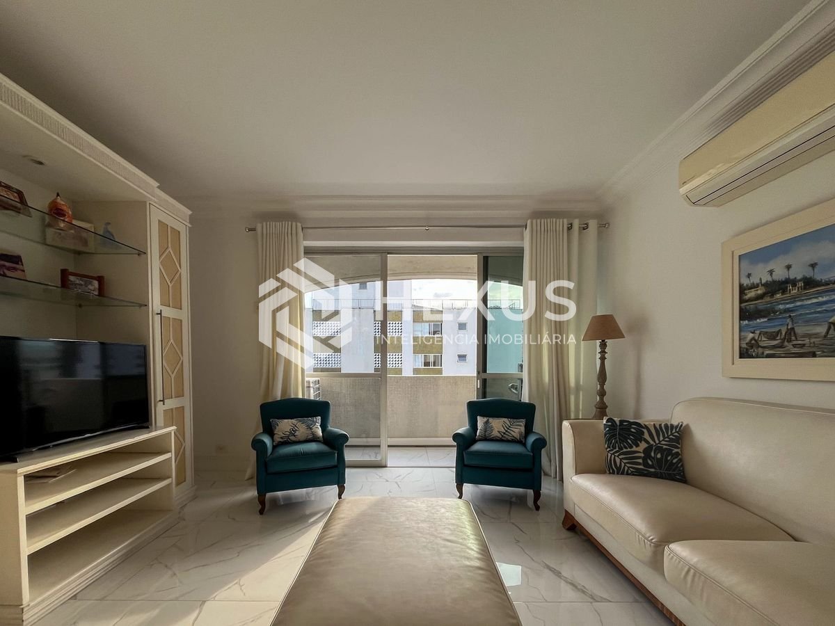 Foto 5 de Apartamento com varanda e lazer na Praia das Pitangueiras, Guaruja