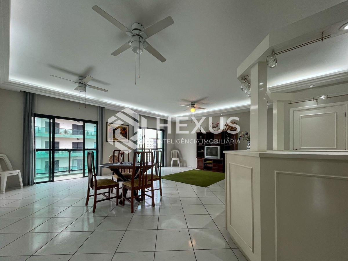 Apartamento em Pitangueiras — foto 1