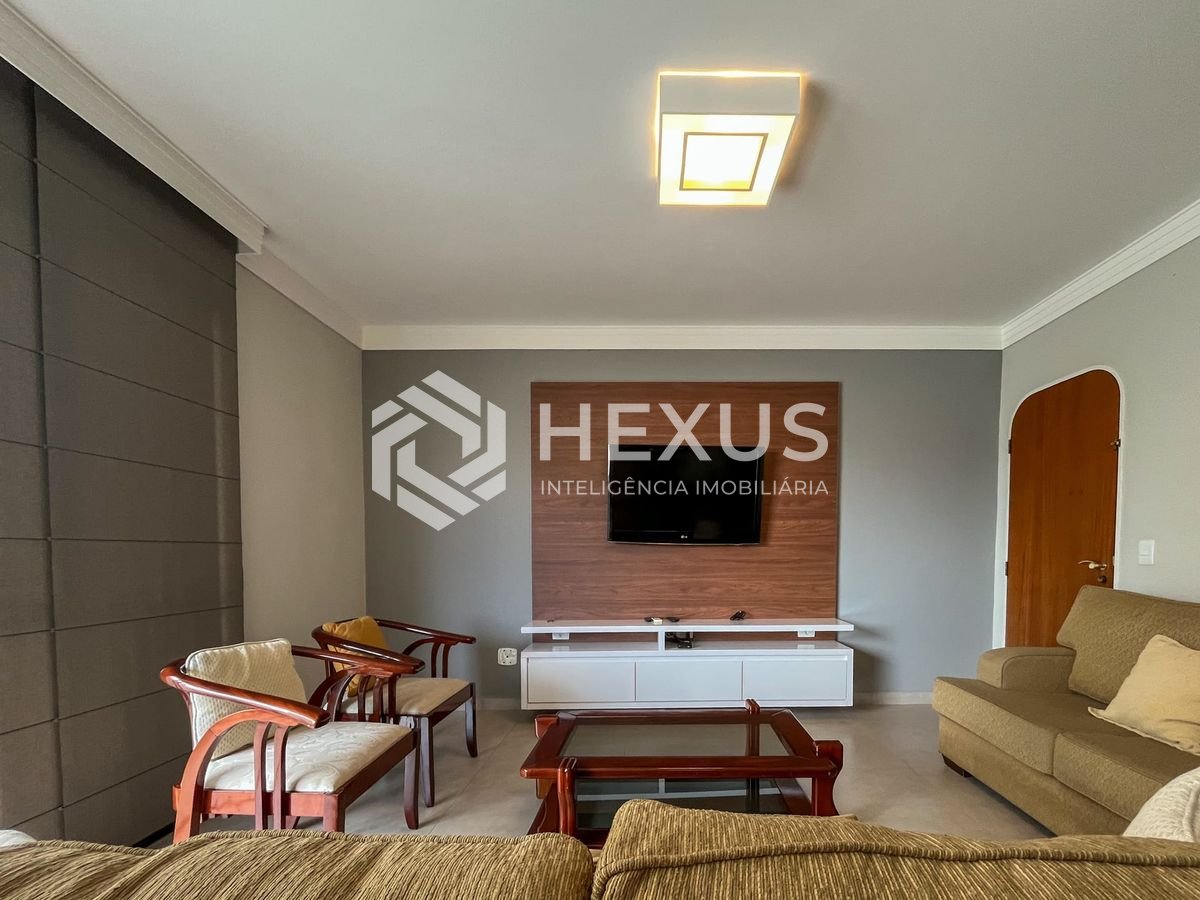 Foto 4 de Apartamento com varanda e lazer na Praia das Pitangueiras, Guaruja