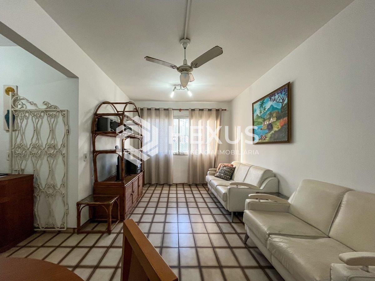 Foto 2 de Apartamento com custo baixo na beira mar da Praia das Pitangueiras, Guaruja