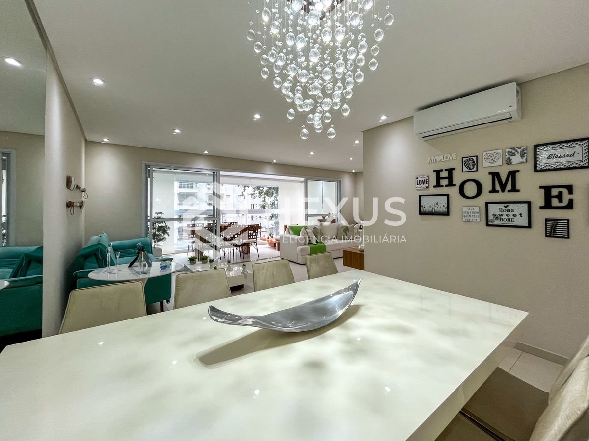 Foto 5 de Apartamento com varanda gourmet e lazer completo na Praia das Pitangueiras, Guaruja