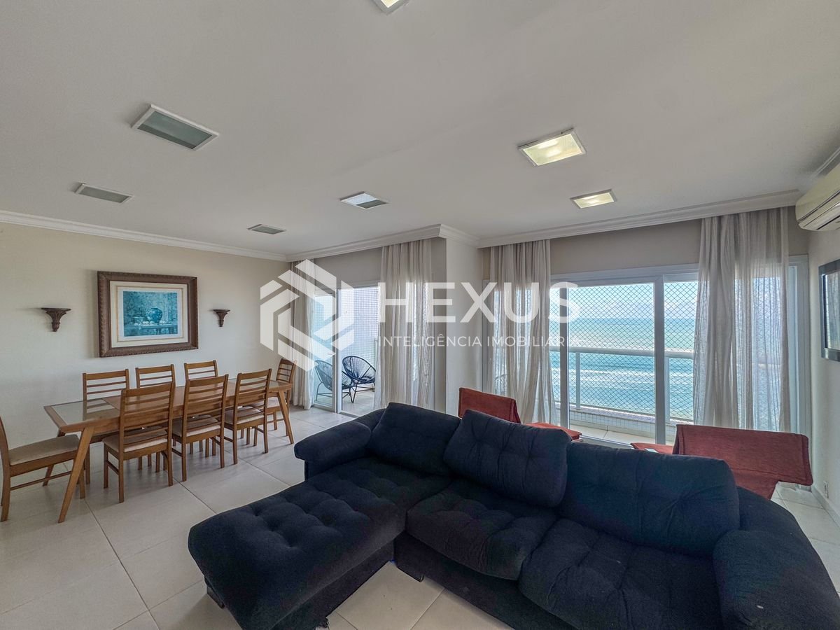 Foto 3 de Apartamento frente mar com varanda na Praia das Pitangueiras, Guaruja