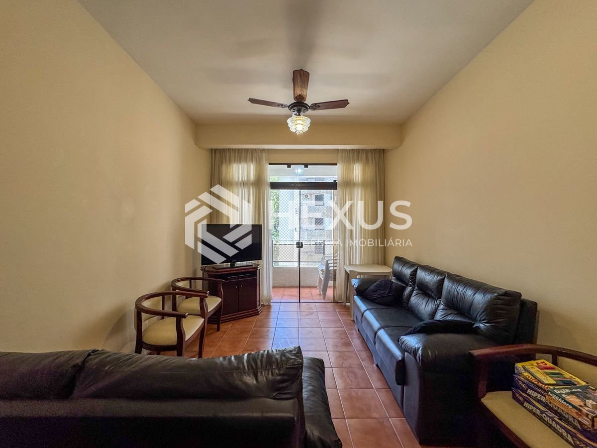 Foto 2 de Apartamento com varanda na beira mar da Praia das Pitangueiras, Guaruja