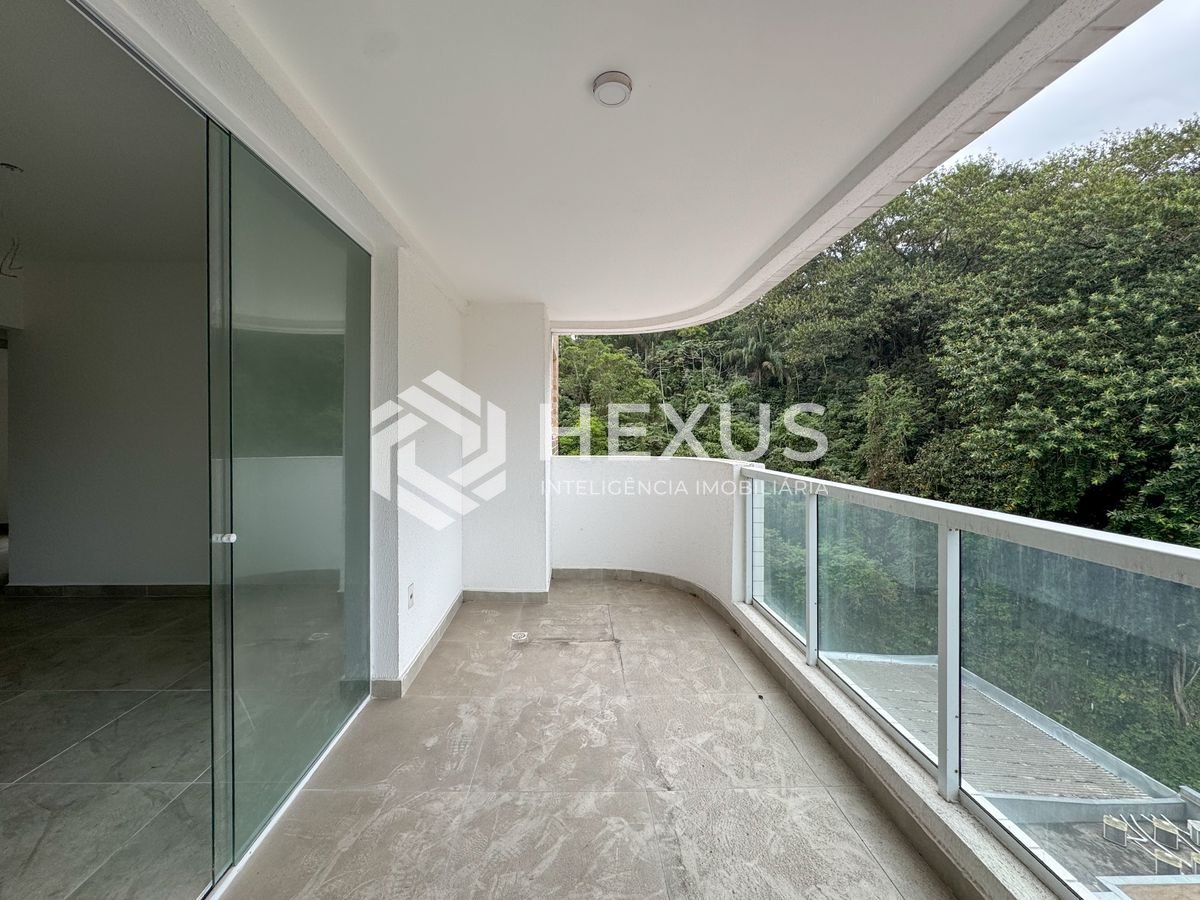 Foto 3 de Apartamento com varanda gourmet e lazer a uma quadra da Praia das Asturias, Guaruja