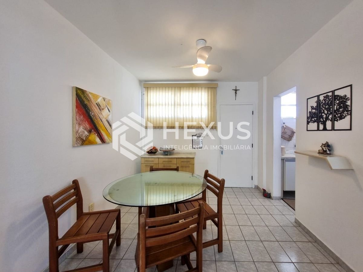 Foto 4 de Apartamento na quadra mar da Praia das Pitangueiras, Guaruja