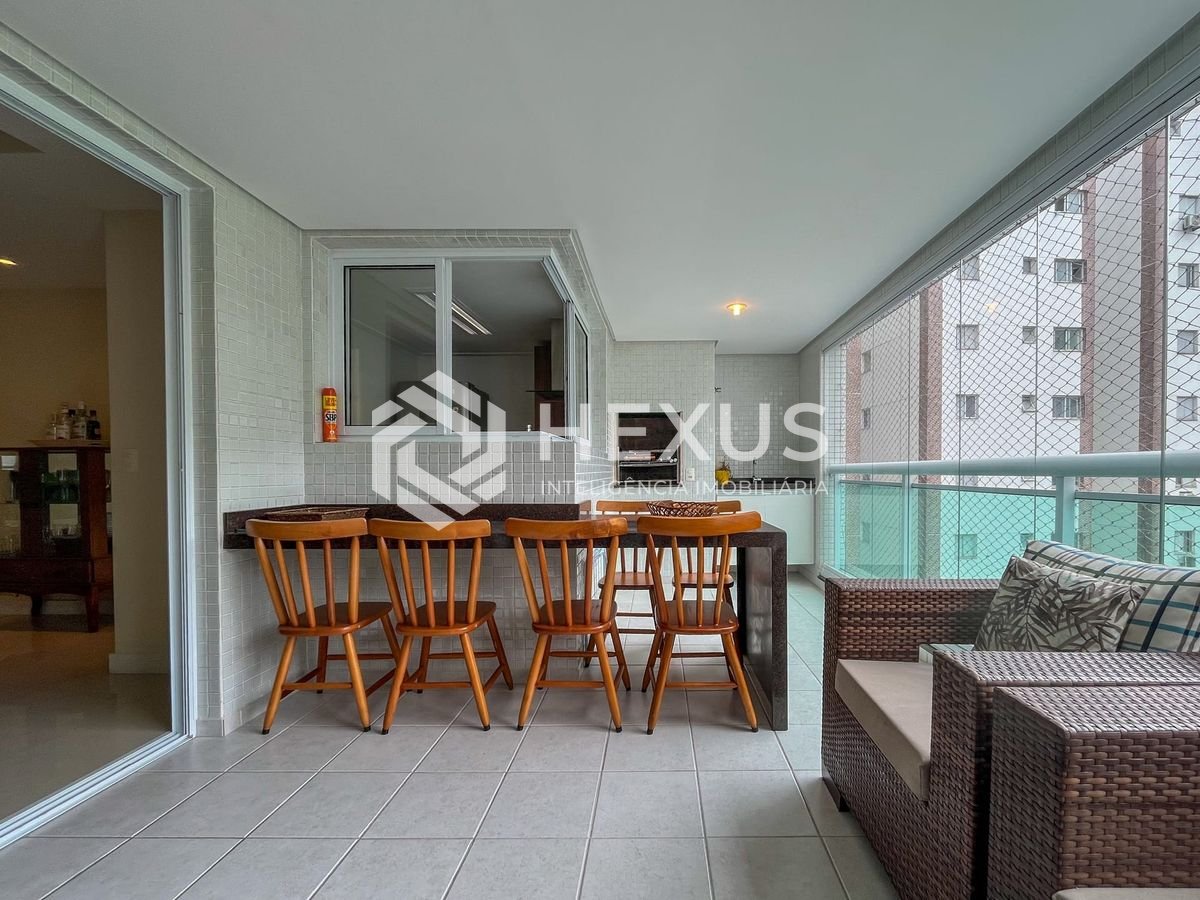 Apartamento em Pitangueiras — foto 1
