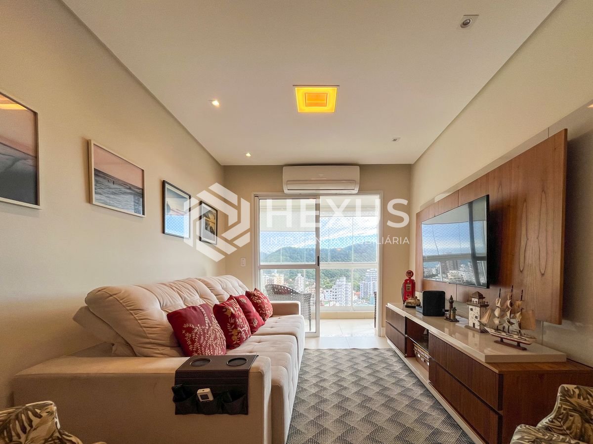 Foto 2 de Apartamento com varanda vista mar e lazer de clube na Praia das Asturias, Guaruja