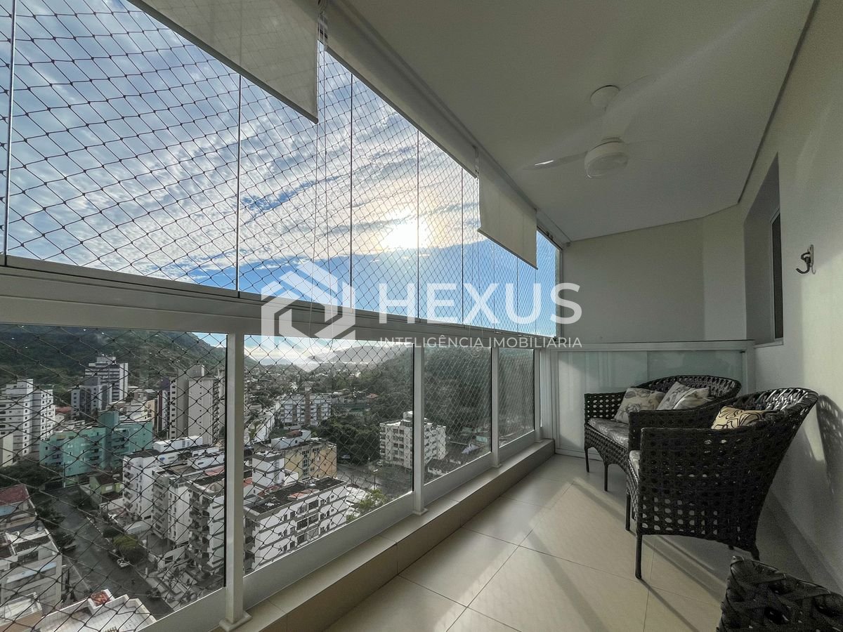 Foto 3 de Apartamento com varanda vista mar e lazer de clube na Praia das Asturias, Guaruja