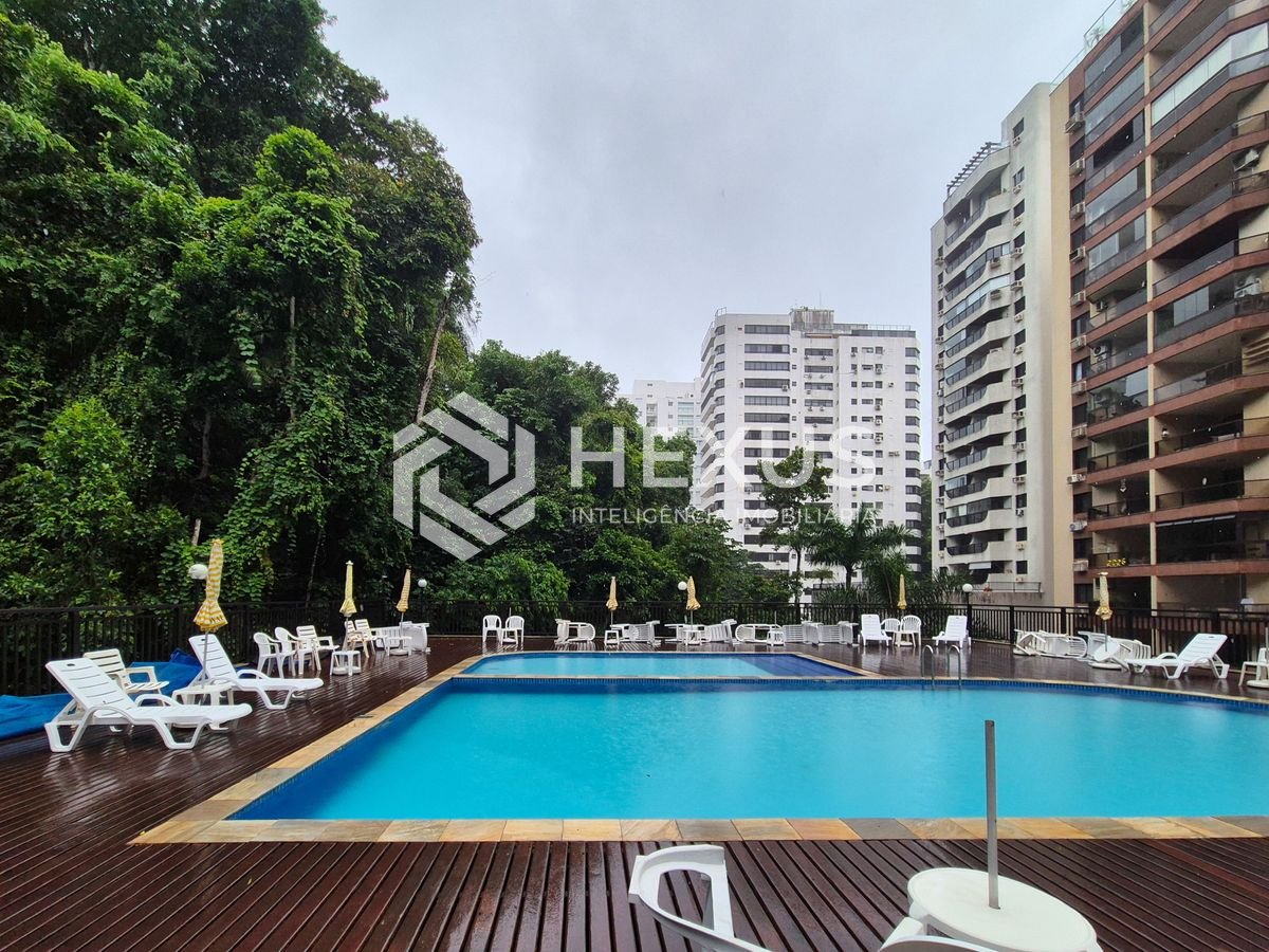 Apartamento em Pitangueiras — foto 1