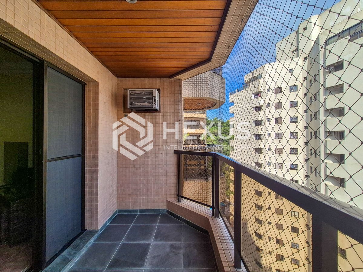 Foto 5 de Apartamento com varanda e lazer na Praia das Pitangueiras, Guaruja