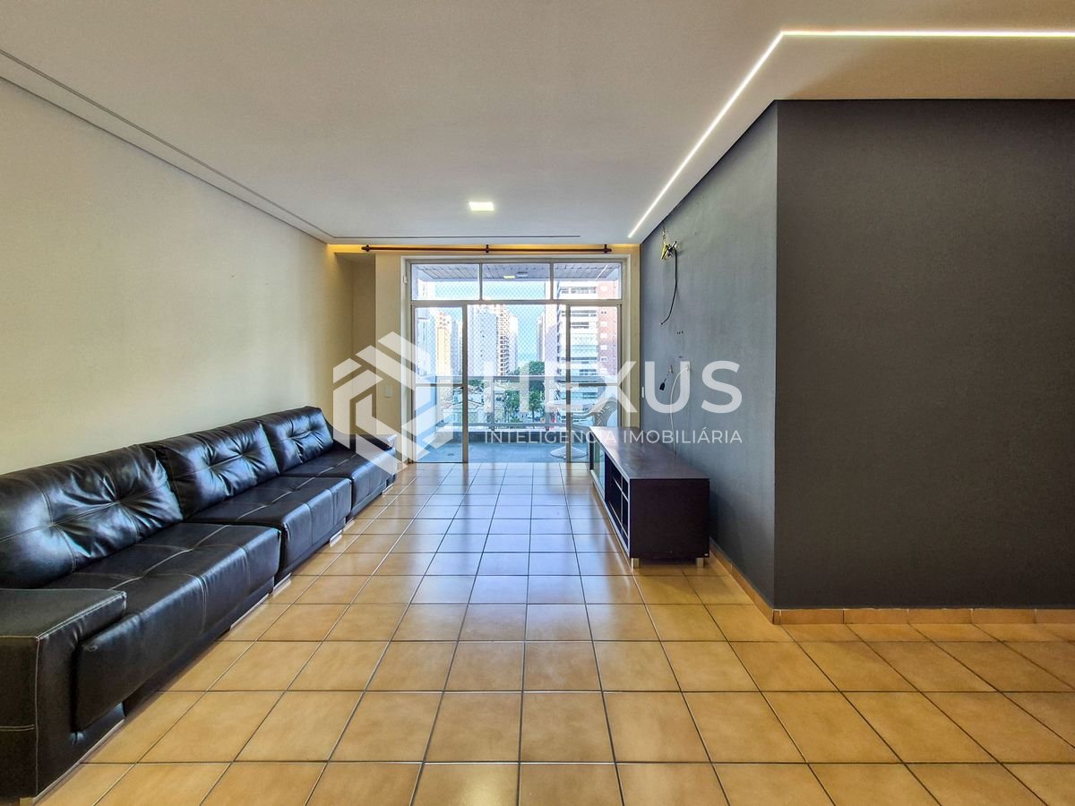 Foto 2 de Apartamento com varanda, lazer e vista mar na Praia das Pitangueiras, Guaruja