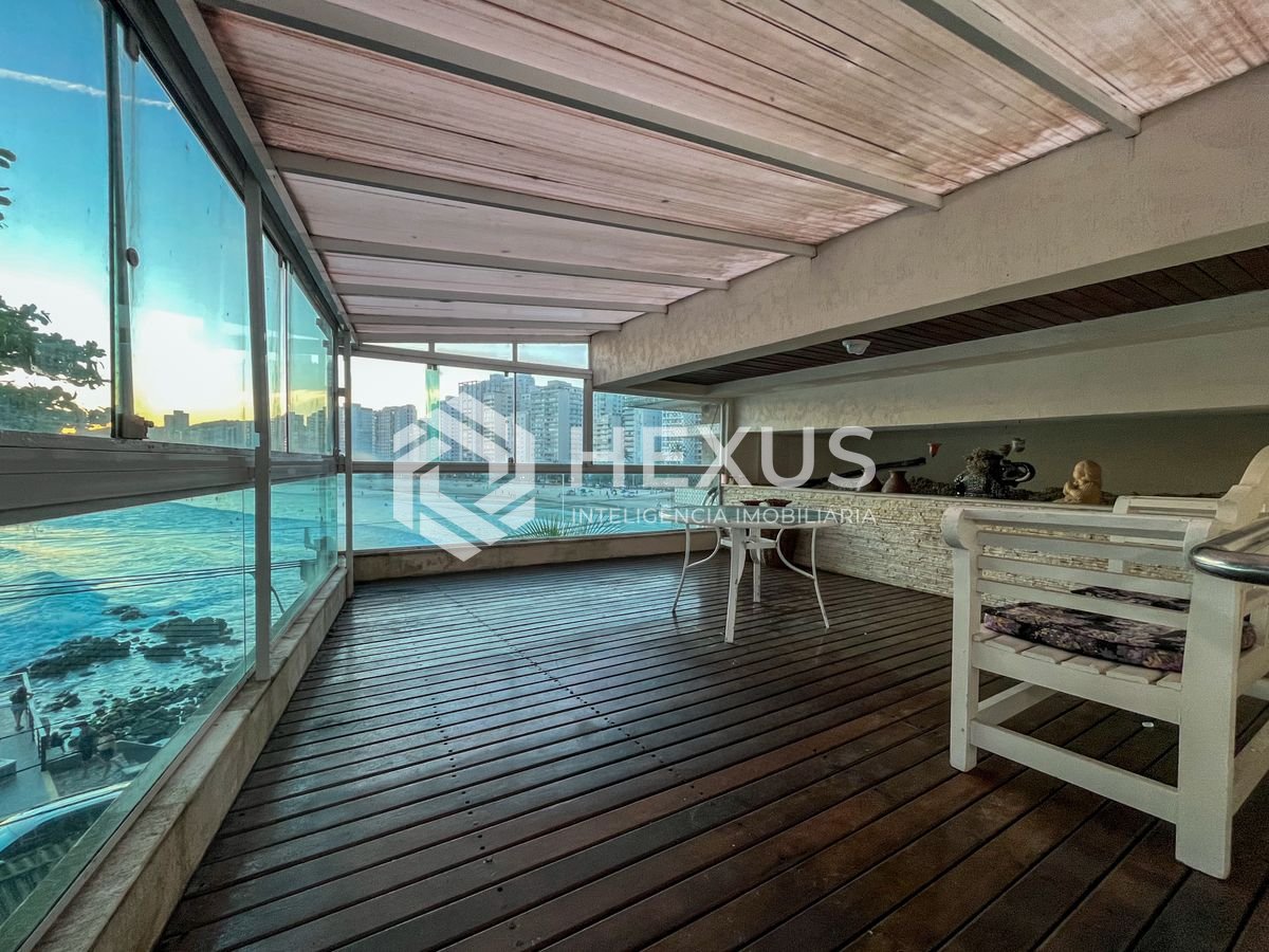Apartamento em Pitangueiras — foto 2