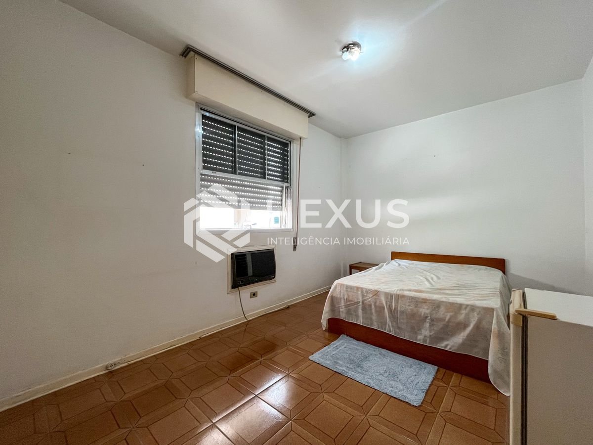 Foto 4 de Apartamento mobiliado a duas quadras da Praia das Pitangueiras, Guaruja