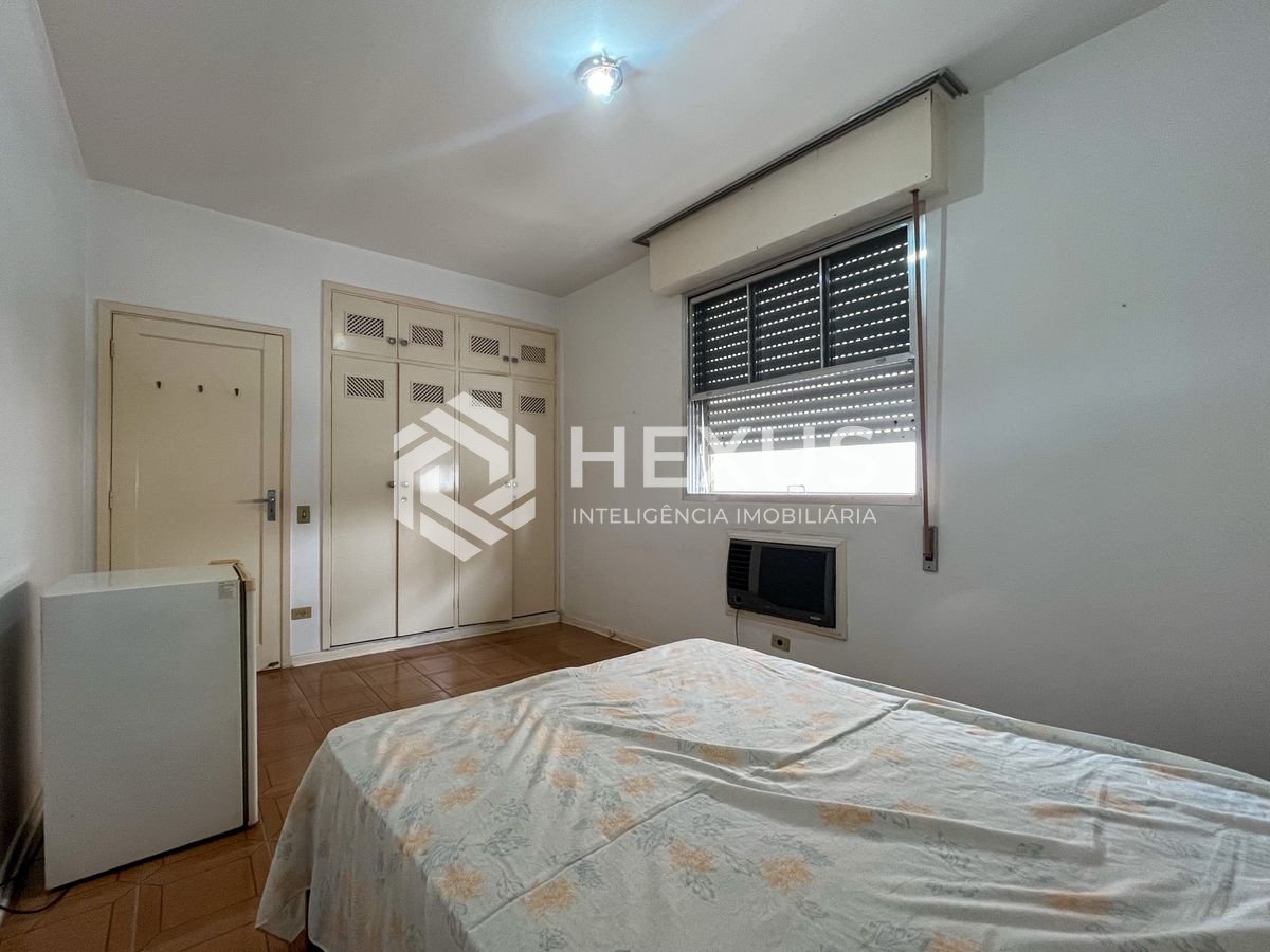 Foto 5 de Apartamento mobiliado a duas quadras da Praia das Pitangueiras, Guaruja