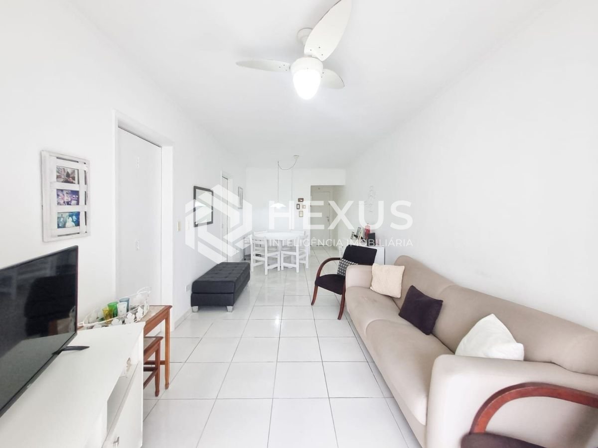Foto 4 de Apartamento com varanda na beira mar da Praia das Pitangueiras, Guaruja