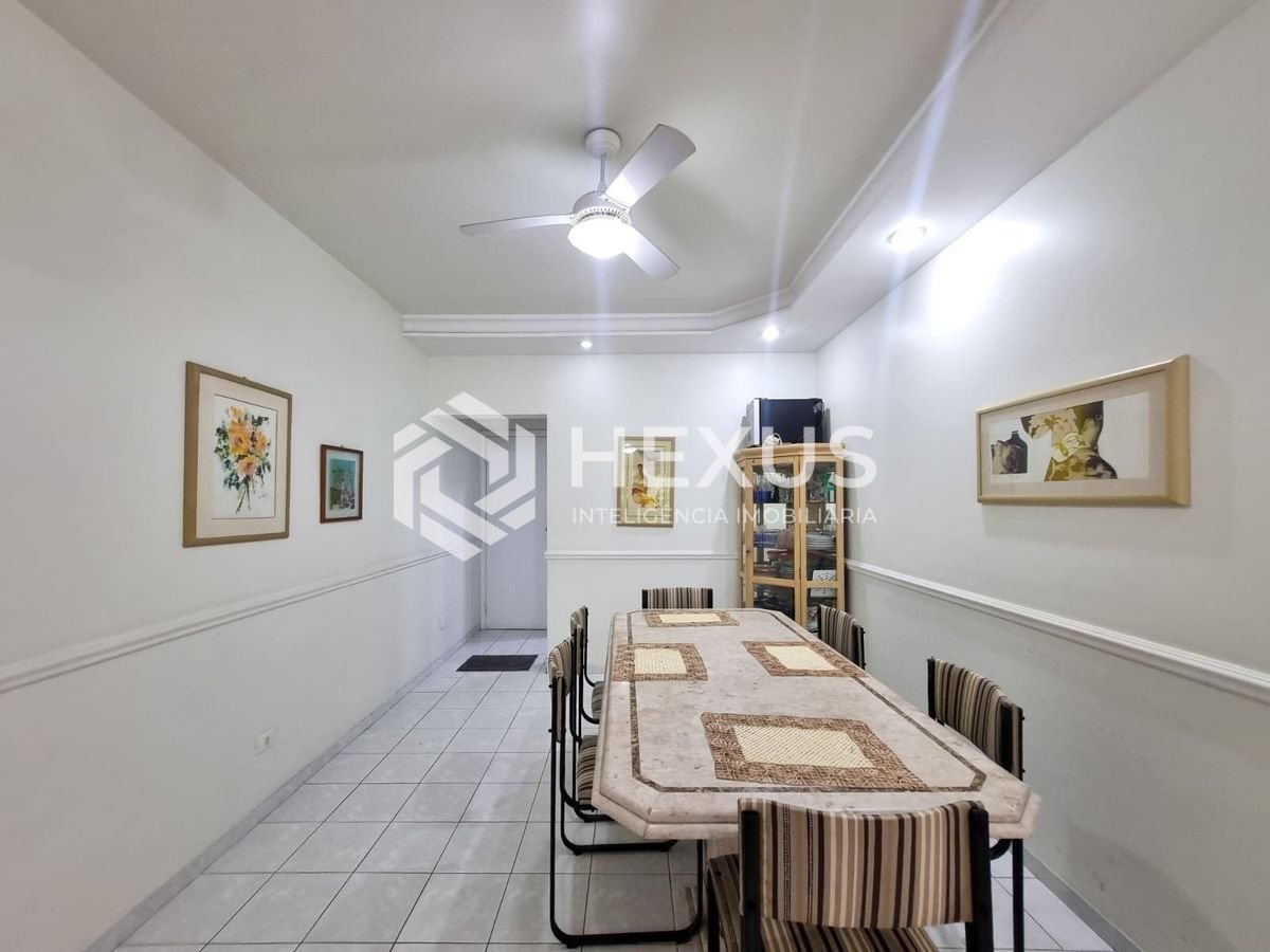 Foto 5 de Apartamento com varanda e lazer a 100m da praia nas Pitangueiras, Guarujá