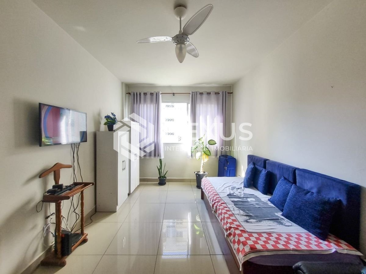 Foto 3 de Apartamento mobiliado na quadra mar da Praia das Pitangueiras, Guaruja