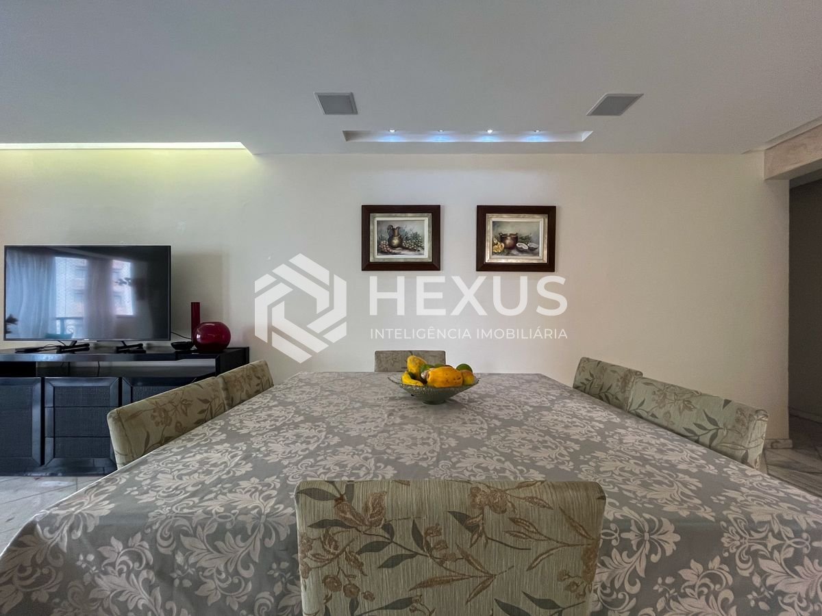 Foto 5 de Apartamento com varanda e lazer na Praia das Pitangueiras, Guaruja