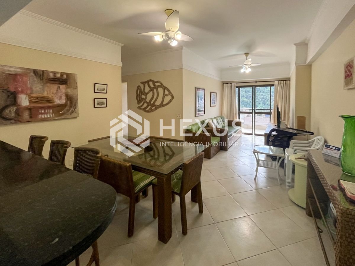 Foto 2 de Apartamento beira mar com varanda e lazer na Praia da Enseada, Guaruja