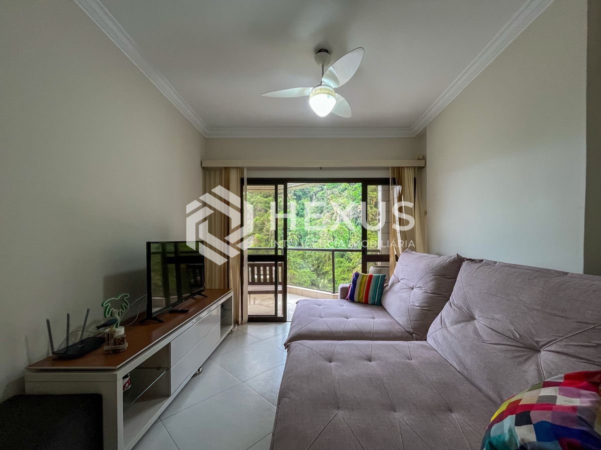 Foto 4 de Apartamento beira mar com varanda e lazer na Praia da Enseada, Guaruja