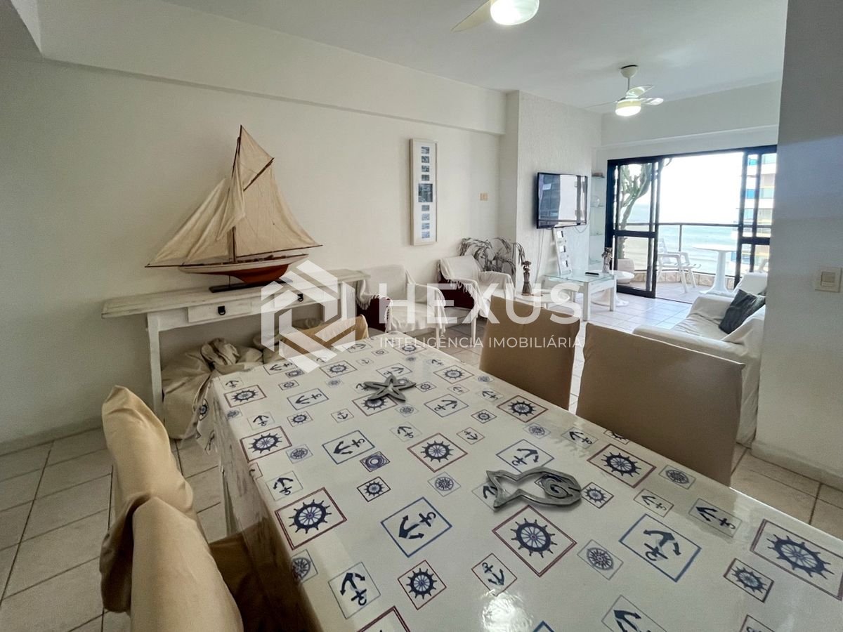 Foto 4 de Apartamento beira mar com varanda e lazer na Praia da Enseada, Guaruja