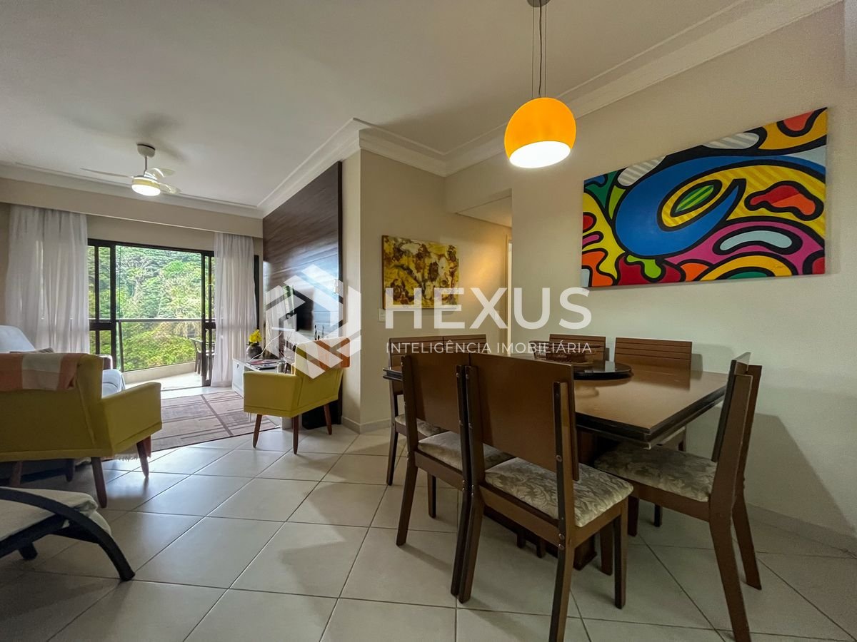 Foto 4 de Apartamento beira mar com varanda e lazer na Praia da Enseada, Guaruja