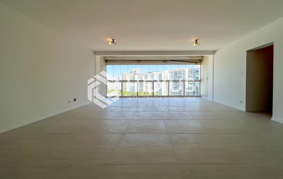 Apartamento em Pitangueiras — foto 2