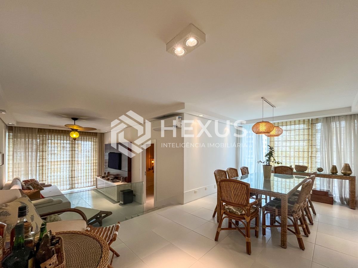 Apartamento em Pitangueiras — foto 1