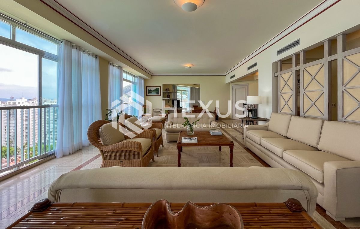 Foto 4 de Apartamento reformado frente mar na Praia das Pitangueiras, Guaruja