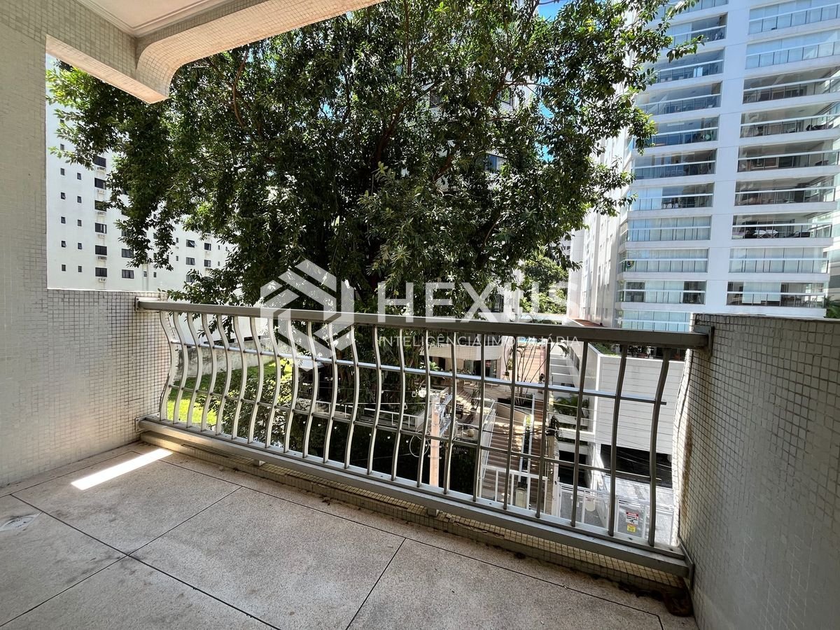 Apartamento em Pitangueiras — foto 1