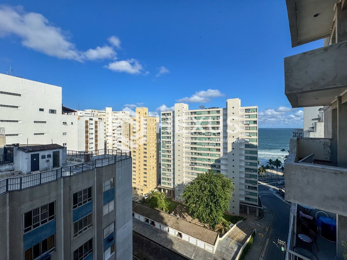 Apartamento em Pitangueiras — foto 1