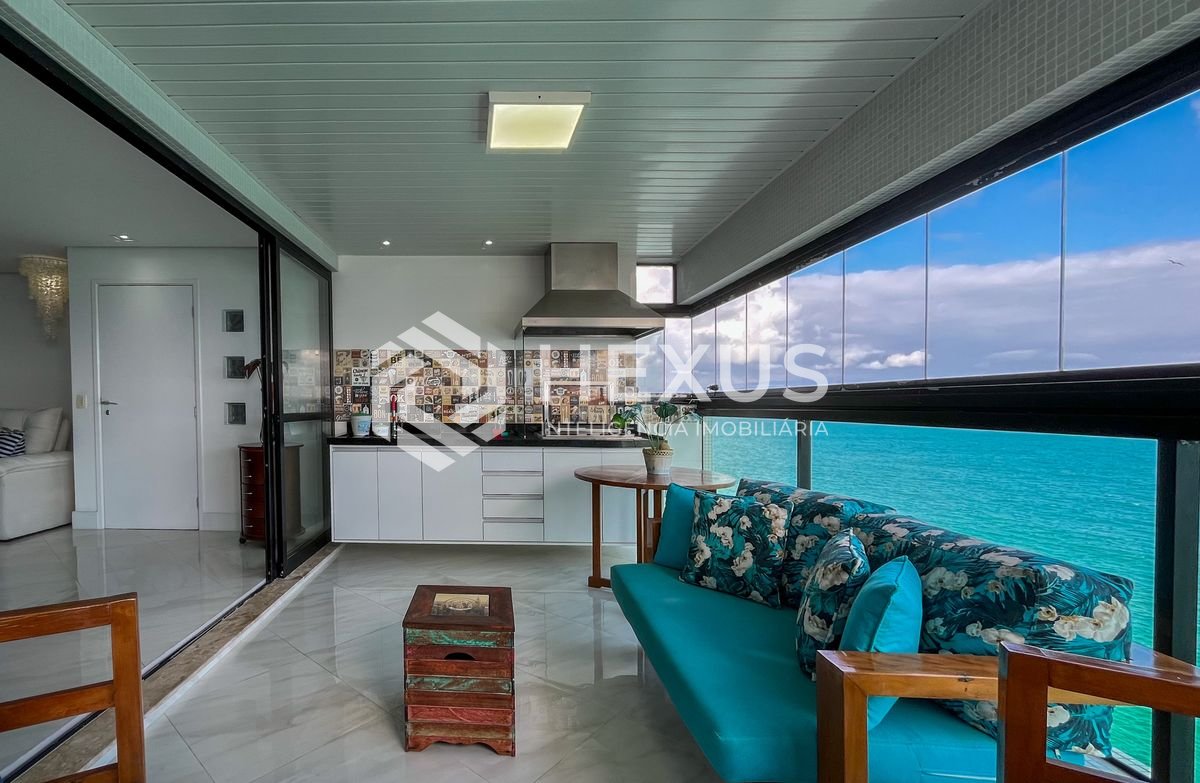 Foto 2 de Apartamento frente mar com varanda gourmet e lazer na Praia das Pitangueiras, Guaruja