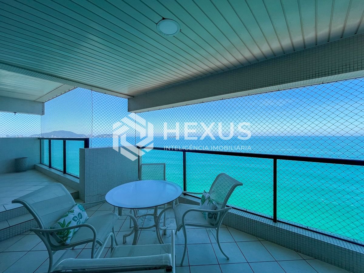 Foto 2 de Apartamento frente mar com varanda gourmet e lazer na Praia das Pitangueiras, Guaruja