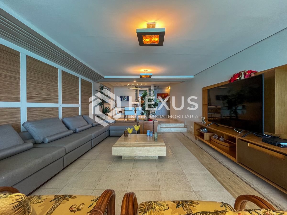 Foto 4 de Apartamento frente mar com varanda gourmet e lazer na Praia das Pitangueiras, Guaruja