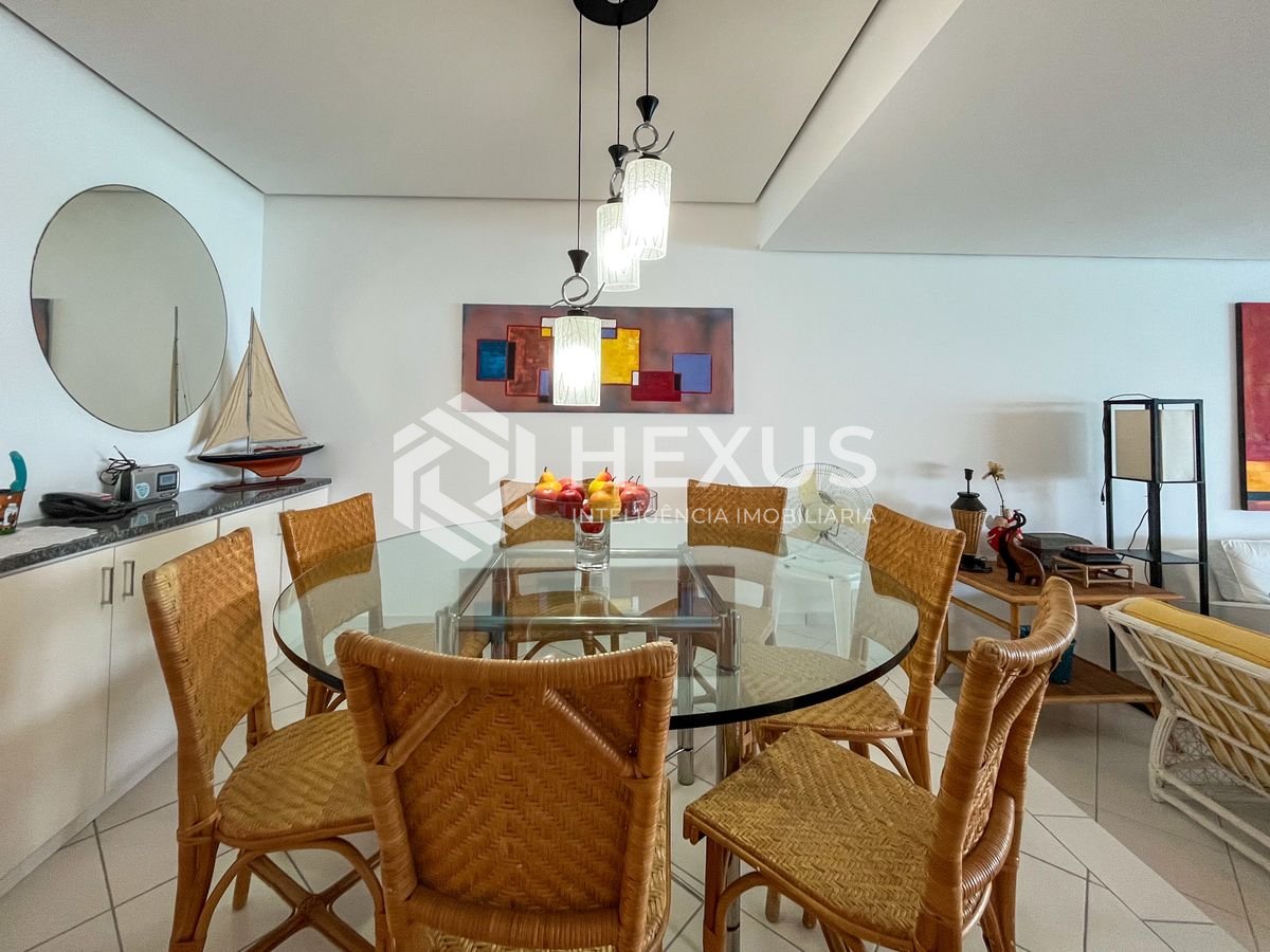 Foto 5 de Apartamento frente mar varanda gourmet e lazer na Praia das Pitangueiras, Guaruja