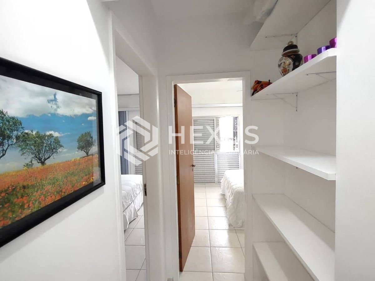 Foto 5 de Apartamento na região da Brunella na Praia da Enseada, Guarujá