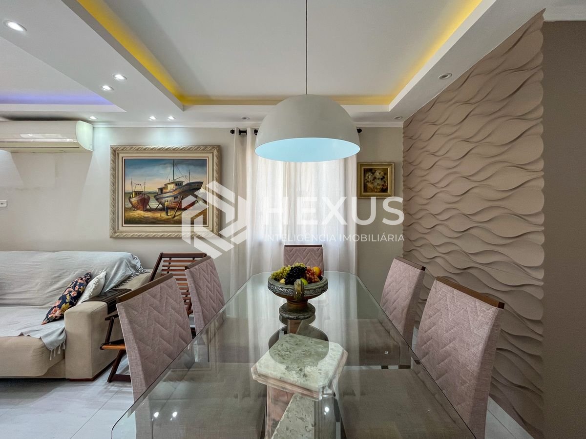 Foto 5 de Apartamento reformado com varanda vista mar a uma quadra da Praia das Asturias, Guaruja