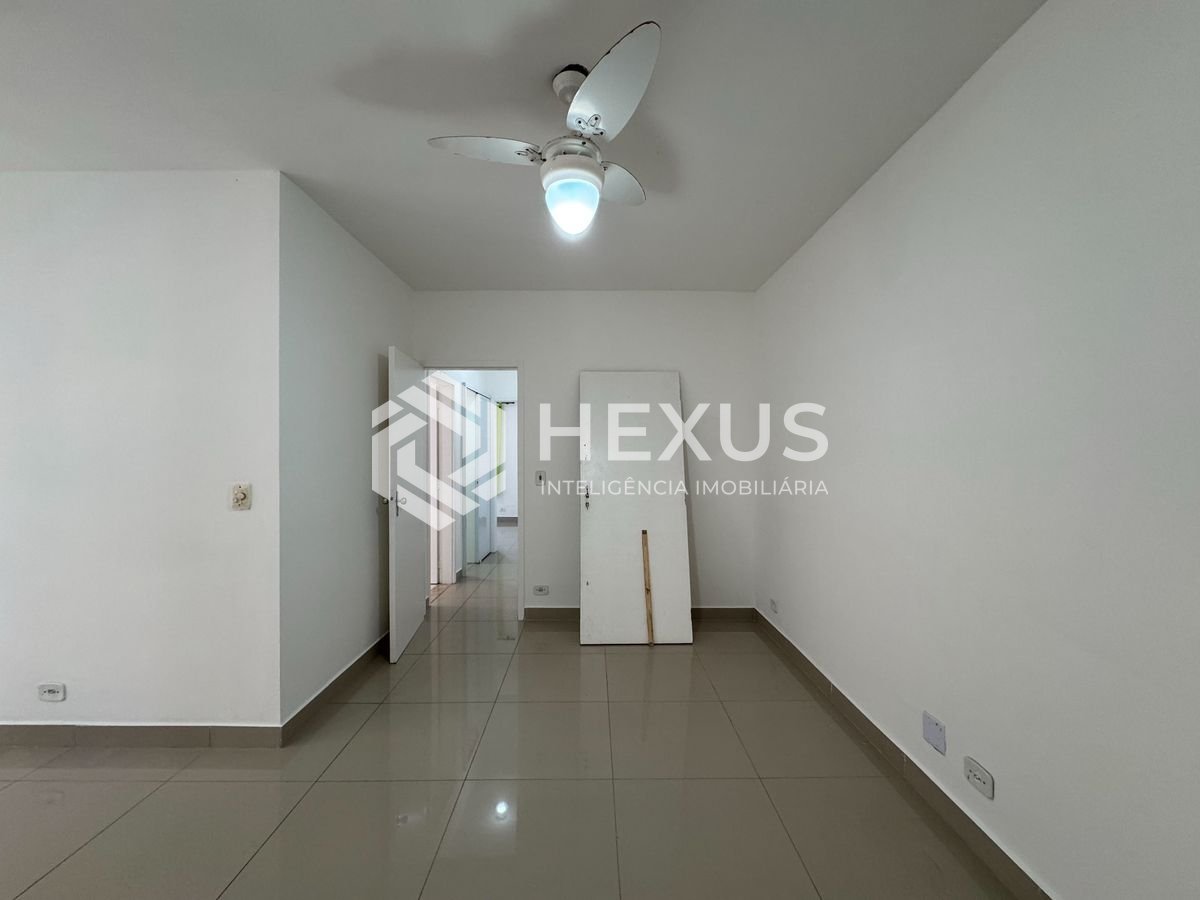 Foto 4 de Apartamento com varanda e lazer na Praia das Asturias, Guaruja