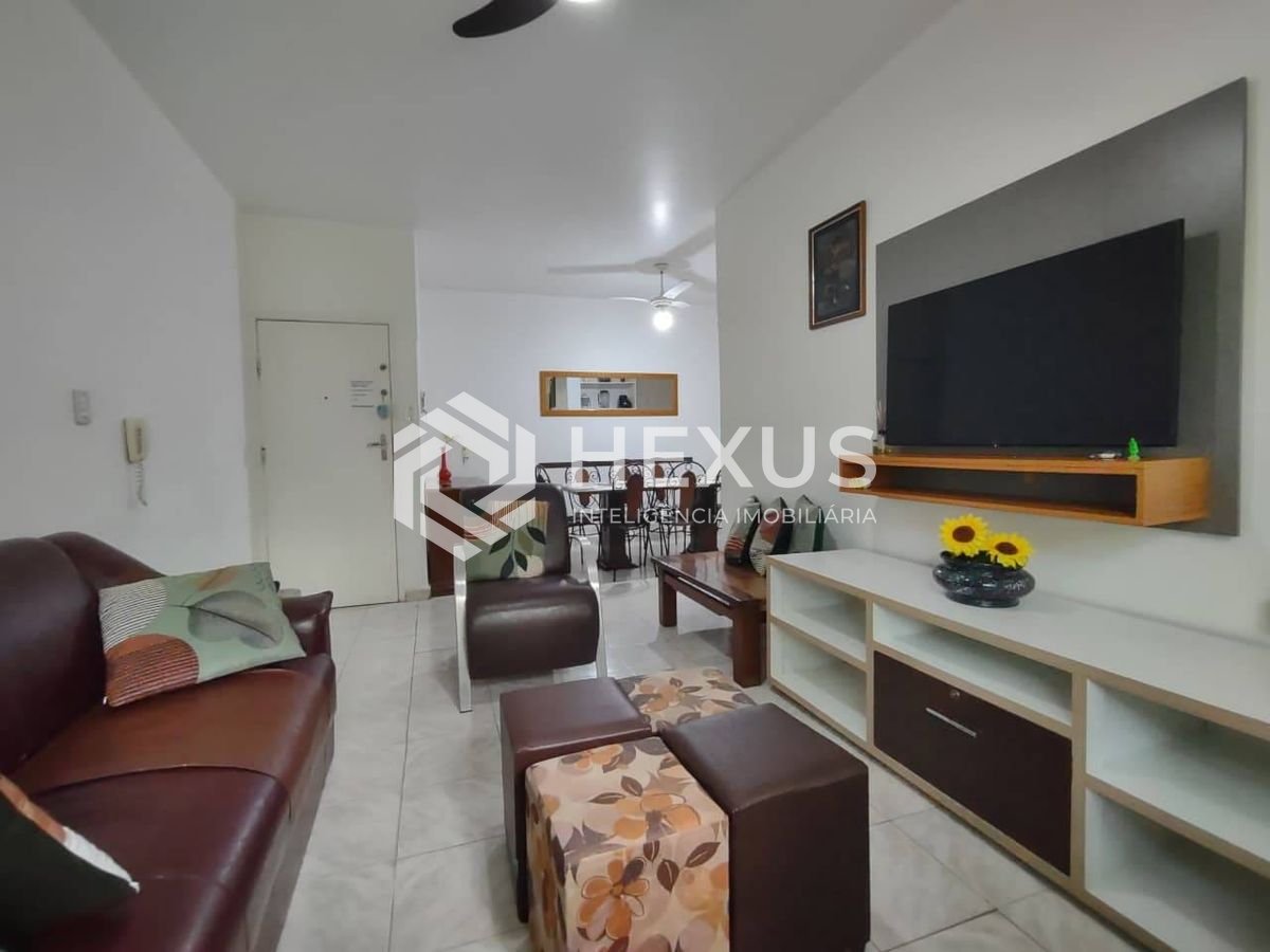 Foto 2 de Apartamento reformado na região do Aquário na Praia da Enseada, Guaruja