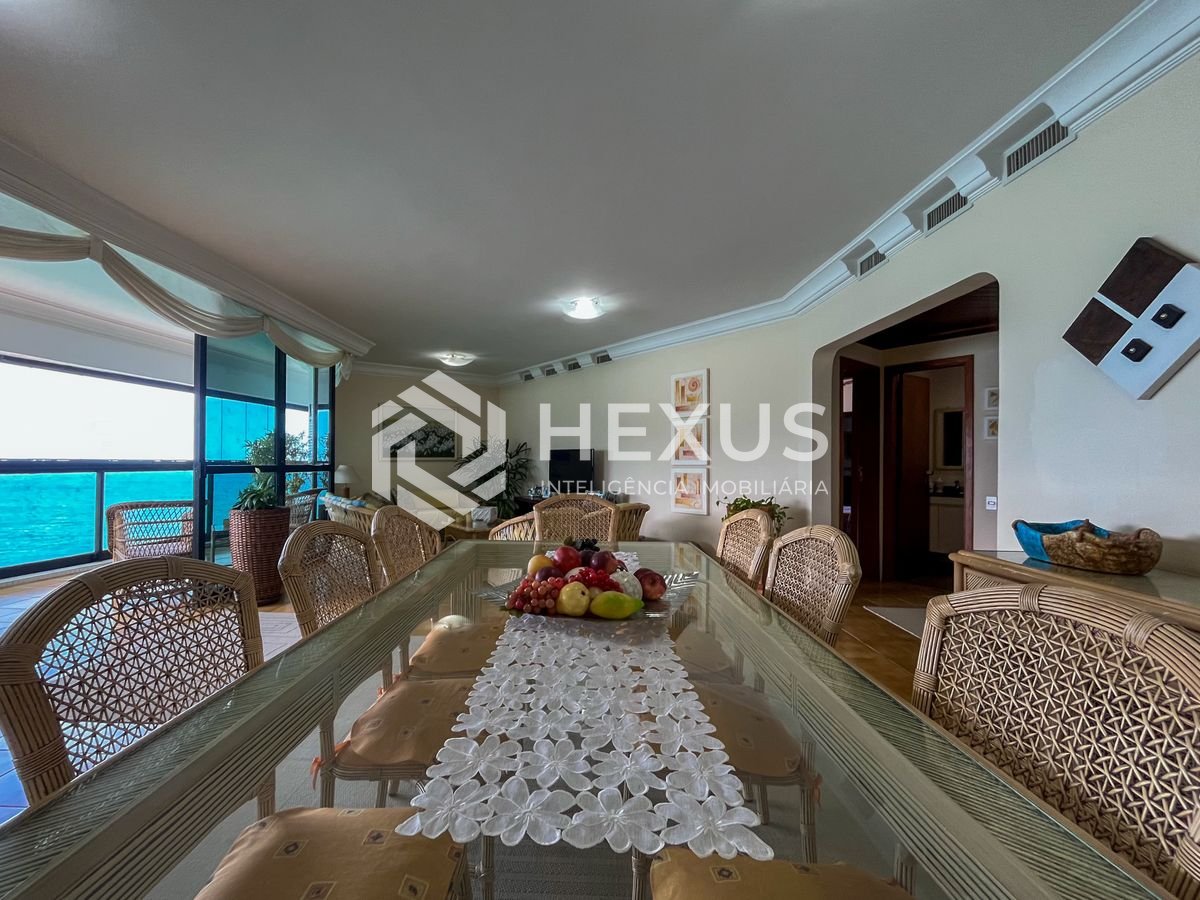 Foto 4 de Apartamento frente mar com varanda e lazer na Praia das Asturias, Guaruja