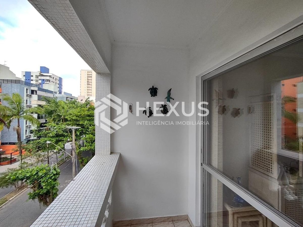 Foto 2 de Apartamento com varanda na Praia da Enseada, Guaruja