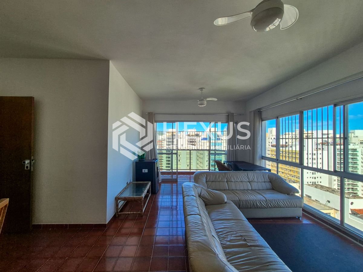 Foto 4 de Apartamento com varanda e lazer na Praia das Pitangueiras, Guaruja