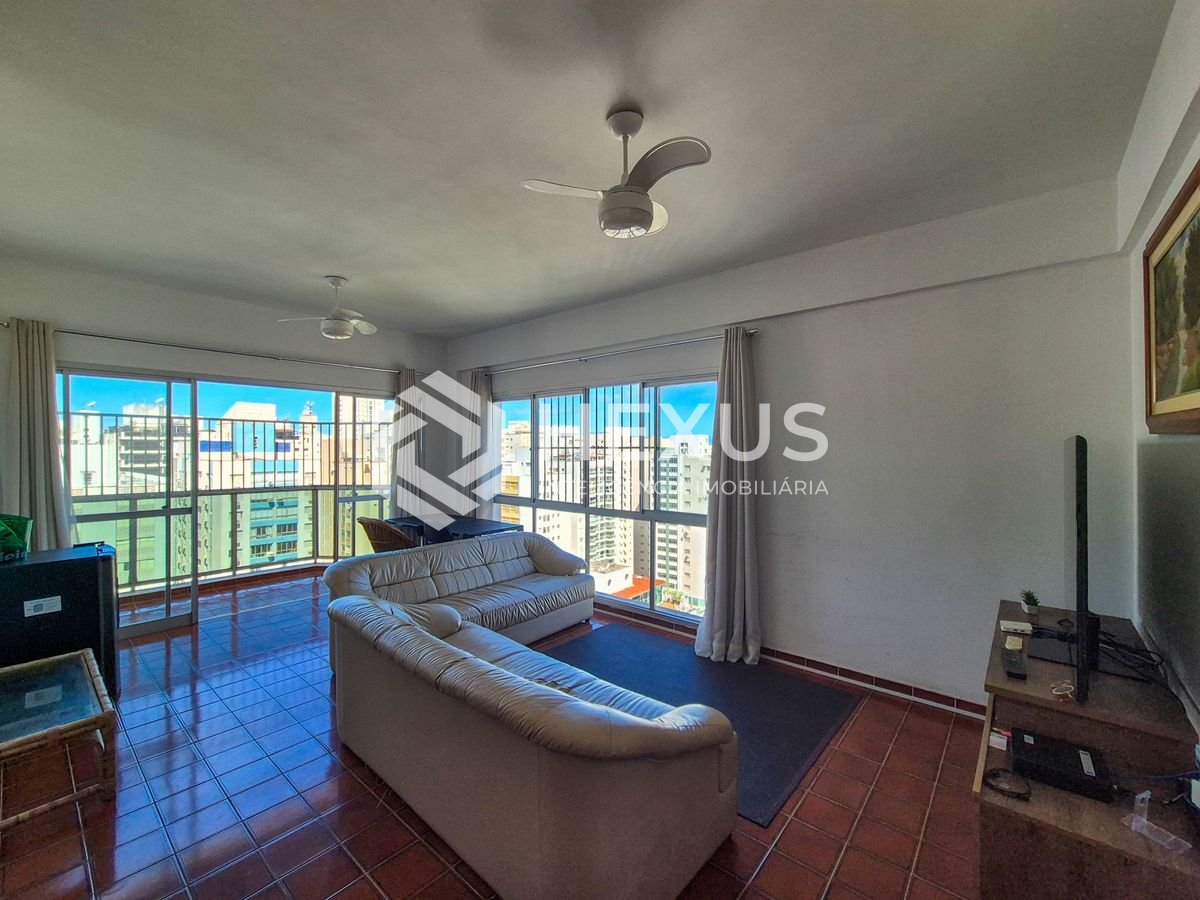 Foto 5 de Apartamento com varanda e lazer na Praia das Pitangueiras, Guaruja
