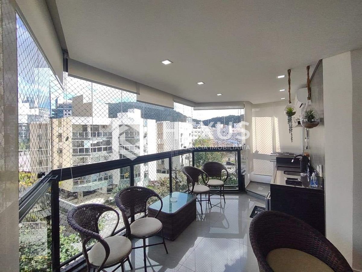Apartamento na Enseada — foto 1