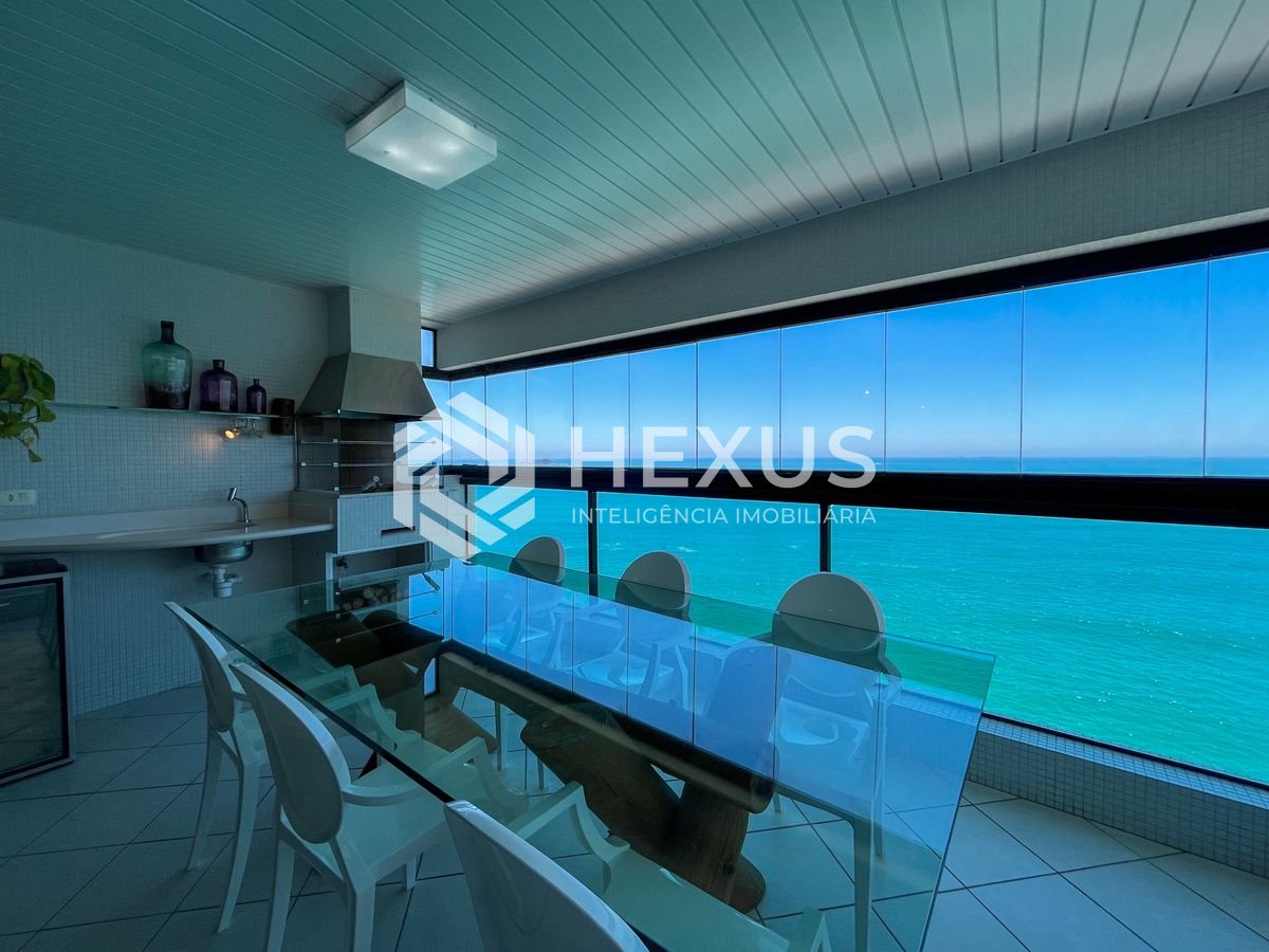 Foto 3 de Apartamento frente mar com varanda gourmet e lazer na Praia das Pitangueiras, Guaruja