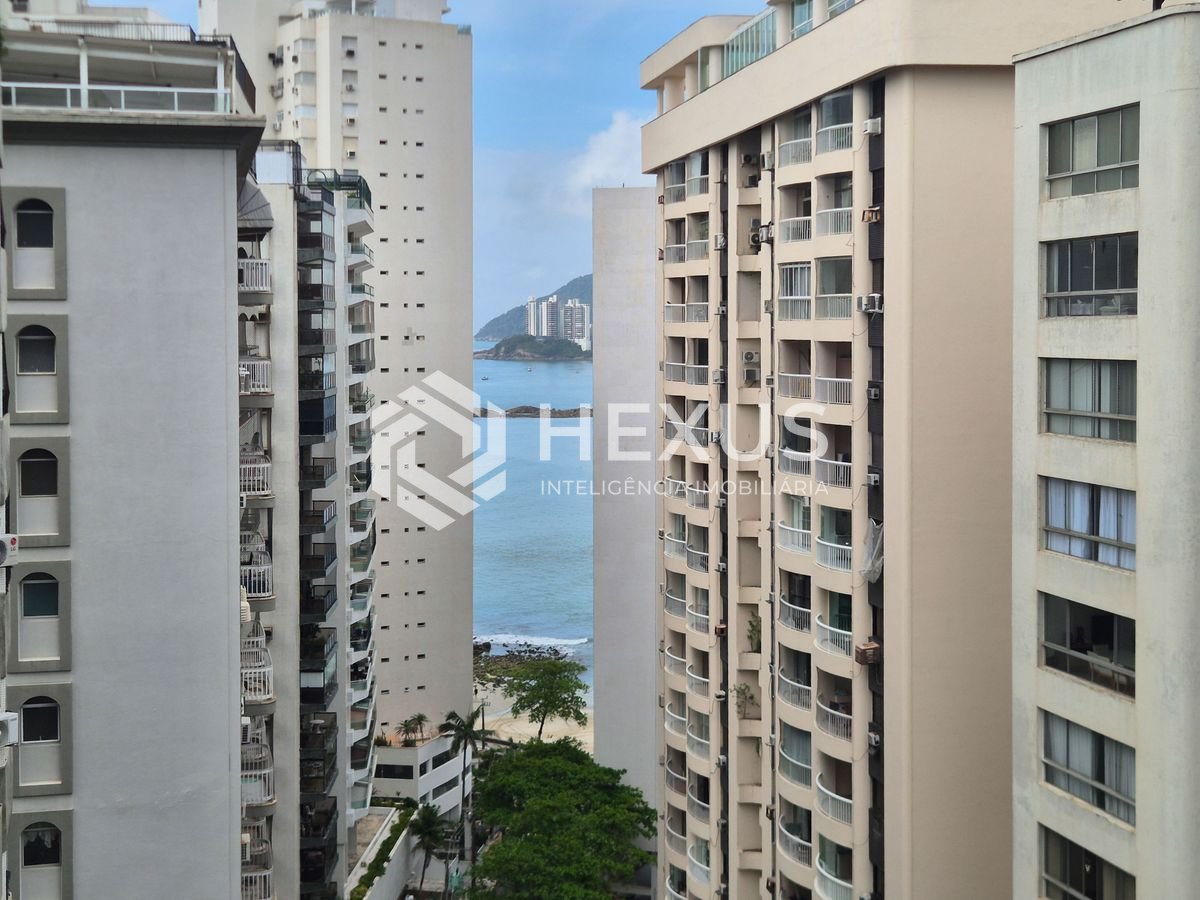 Apartamento em Pitangueiras — foto 1