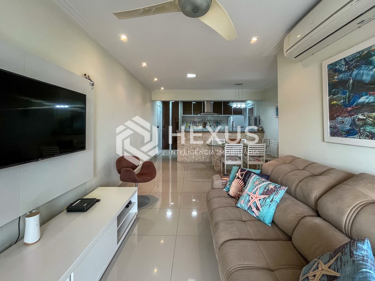 Foto 2 de Apartamento com varanda e lazer de clube na Praia das Asturias, Guaruja