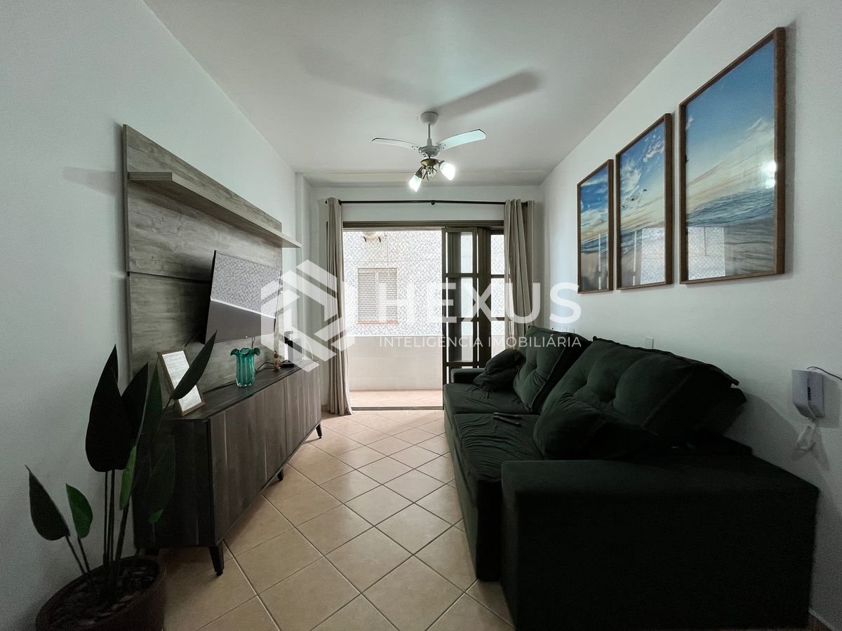 Foto 3 de Apartamento com varanda vista mar na beira mar da Praia das Pitangueiras, Guarujá