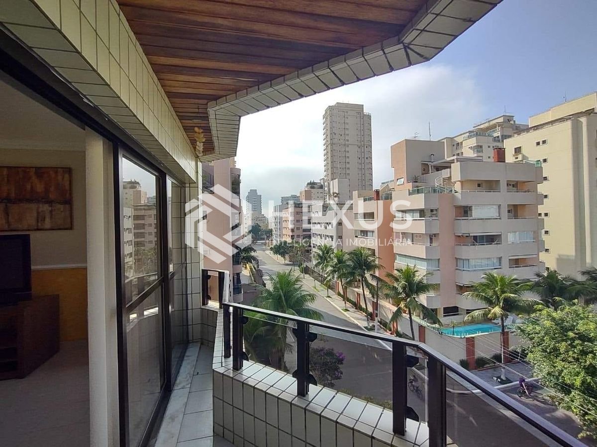 Foto 4 de Apartamento com varanda e lazer na Praia da Enseada, Guaruja